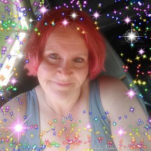 Meet your Posher, Lori